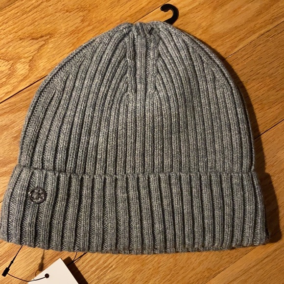 NWT grey lined Calvin Klein beanie - Picture 1 of 6